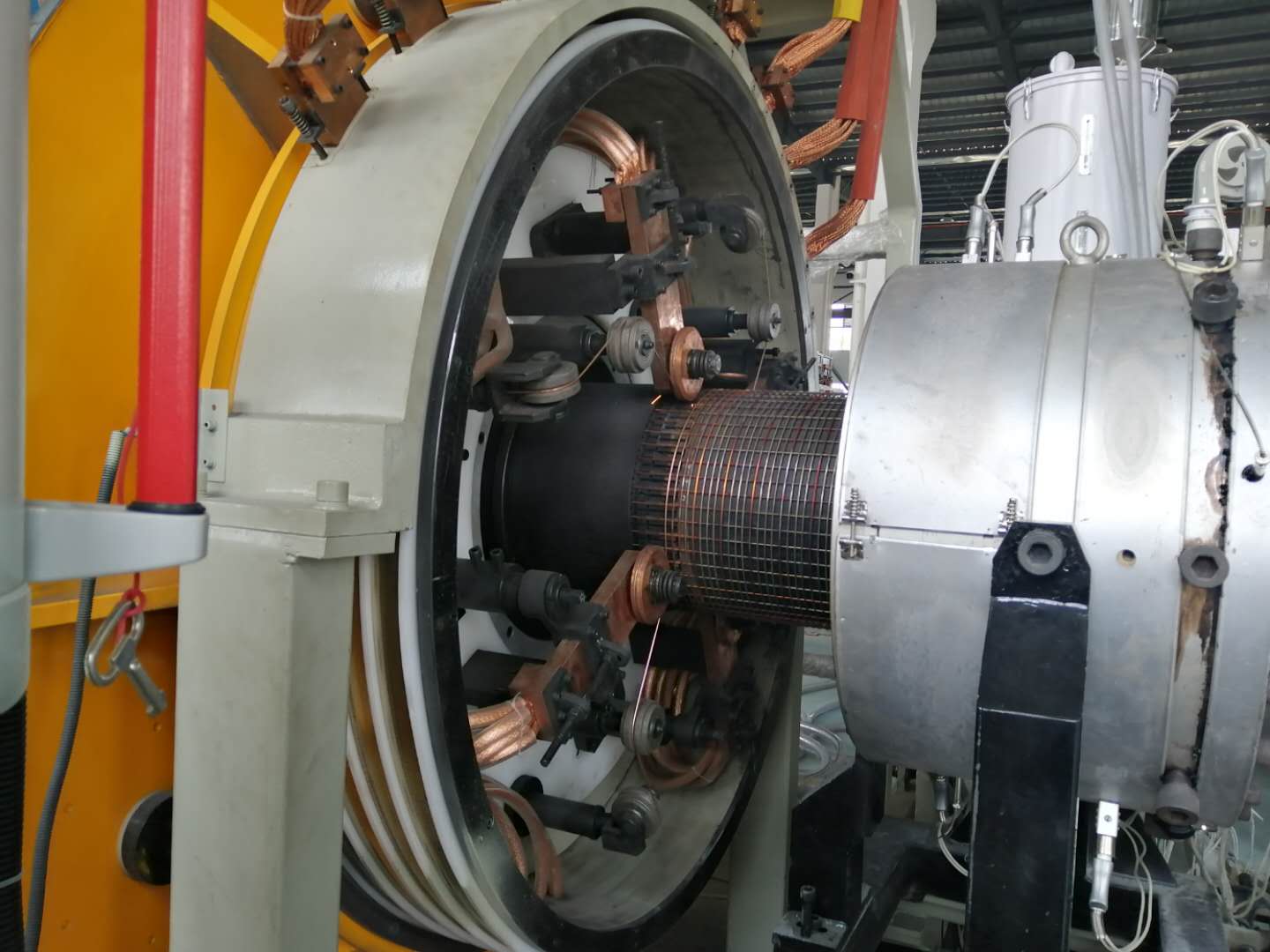 钢骨架复合管设备