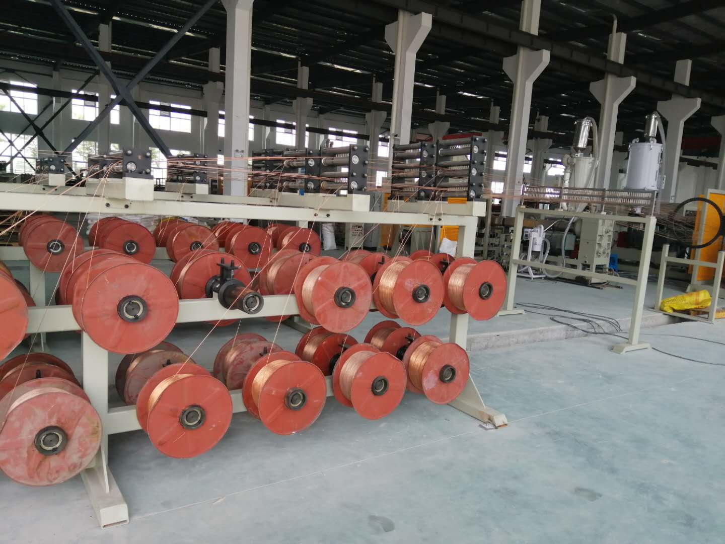 钢骨架复合管设备